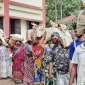 ভোটার আইডি না থাকলেও হতদরিদ্ররা ত্রাণ পাবেন।।লালমোহন বিডিনিউজ